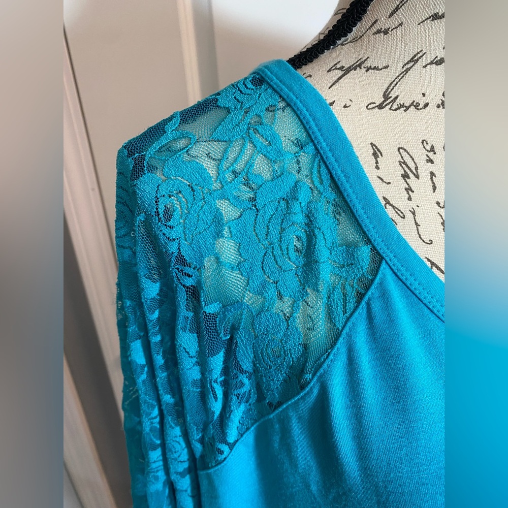 Zenana Turquoise Blue Floral Lace Sleeve Baseball Tee T-shirt Top Blouse‎ 1X E - Picture 4 of 8